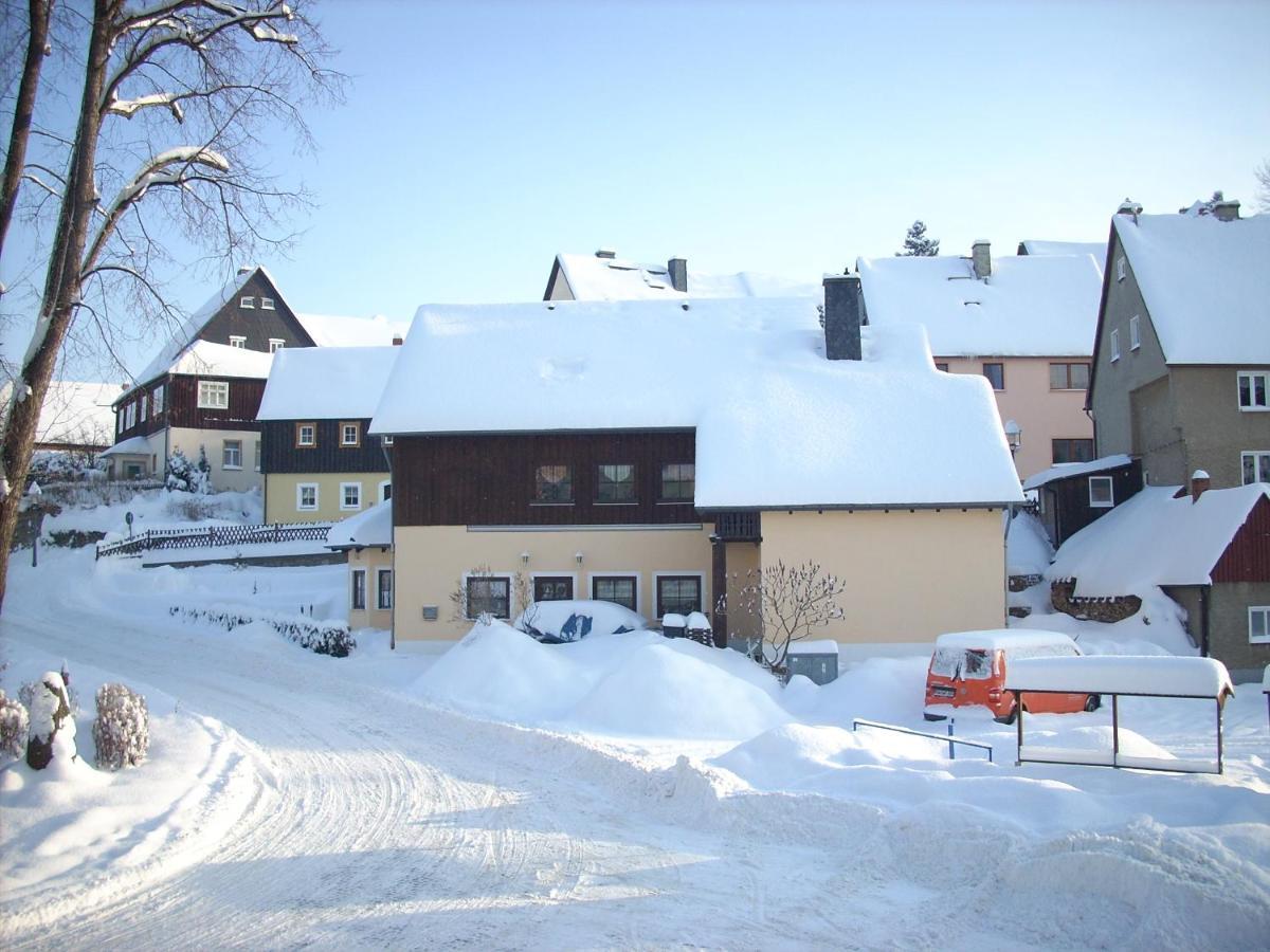 Ferienwohnung Am Schloss Lauenstein Im Erzgebirge エクステリア 写真