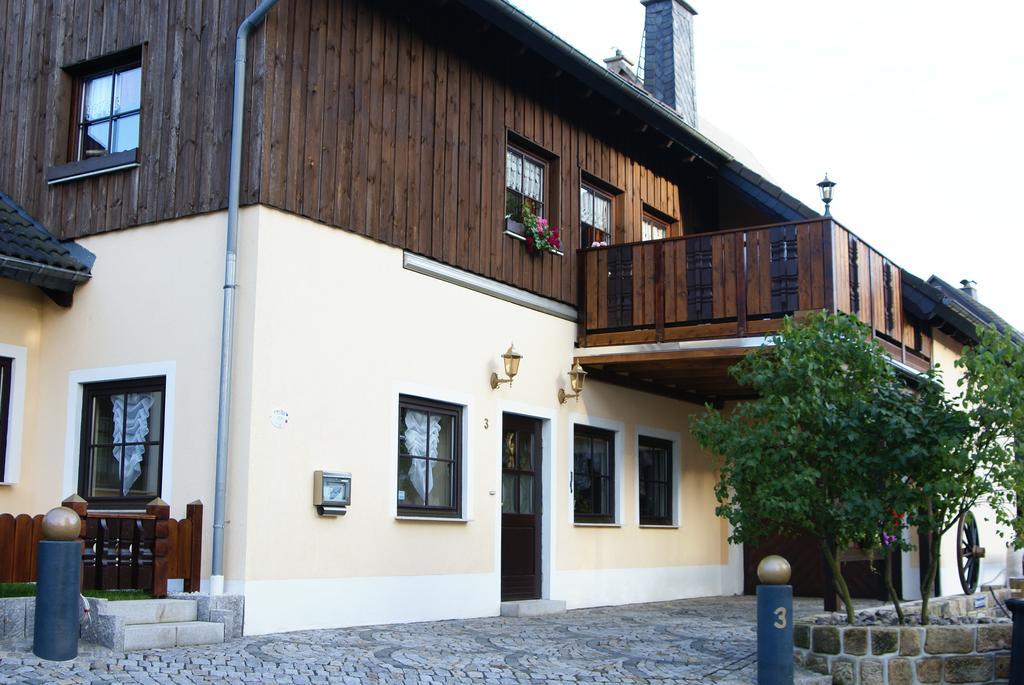 Ferienwohnung Am Schloss Lauenstein Im Erzgebirge エクステリア 写真